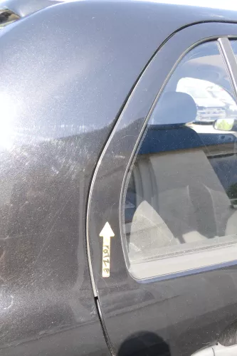 Skoda Fabia 6Y Limousine Schrägheck Tür hinten rechts schwarz LF9R (169094)