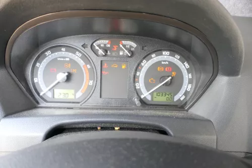 Skoda Fabia 6Y Tacho Tachometer Kombiinstrument 6Y0920881M 103.000KM 1,2 47kw 40