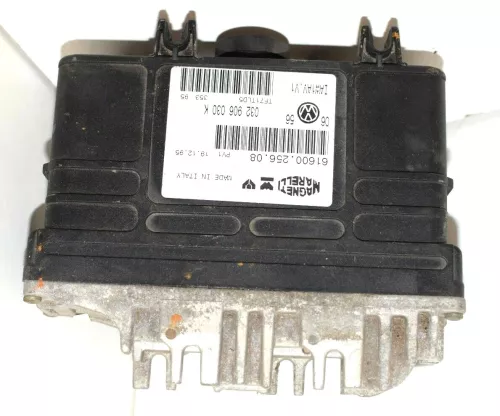 VW Golf 3 1H Steuergerät 1,6l 555kw 75PS AEE Motor 032906030AA