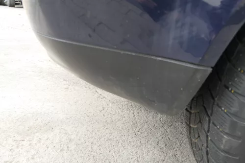 VW Golf 4 Limousine Stoßstange hinten Heckstoßstange Stoßfänger blau LA5G (169474)