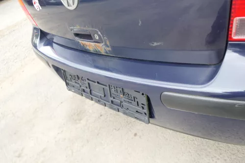 VW Golf 4 Limousine Stoßstange hinten Heckstoßstange Stoßfänger blau LA5G (169474)