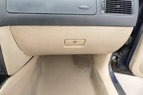 VW Golf 4 Bora Deckel Klappe für Handschuhfach Handschuhfachdeckel beige