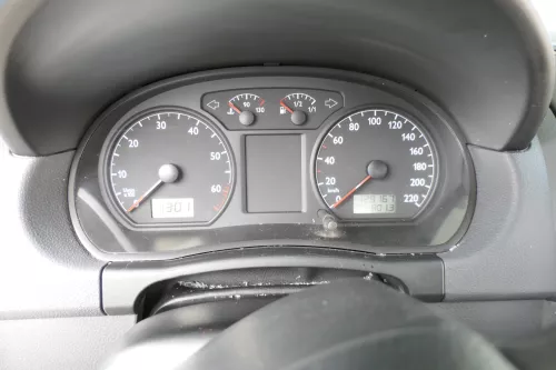 VW Polo 9N Tacho Tachometer Kombiinstrument 129.000km 6Q0920800P 1,2 47kw 40kw