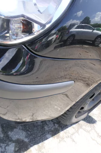 VW Polo 9N Stoßstange Frontstoßstange vorne schwarz LC9Z (169701)