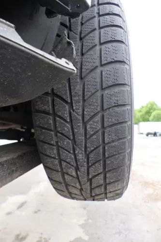 A6 4B Alufelgen Felgen 8D0601025M 6jx15H2 ET45 195/65 R15 Winterreifen 3-5mm (169714)