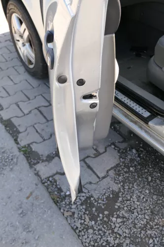 VW Golf 4 Bora Tür vorne links Fahrertür 4/5-Türer & Kombi silber LA7W -ohneAnba (169720)