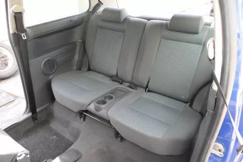 VW Fox Rückbank für Kopfstützen Kopfstütze Rücksitzbank getrennt teilbar geteilt (169916)