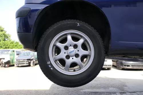 2x Golf 3 Vento 175/70 R13 82T Allwetterreifen M+S Reifen  ca. 7mm NUR REIFEN