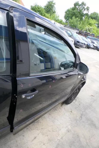VW Fox 5Z Tür vorne rechts Beifahrertür schwarz L041 (169929)