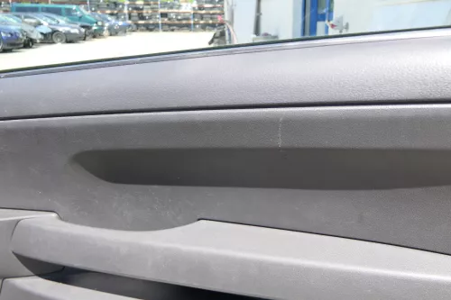 VW Fox 5Z Türverkleidung Verkleidung Tür vorne rechts schwarz (170171)