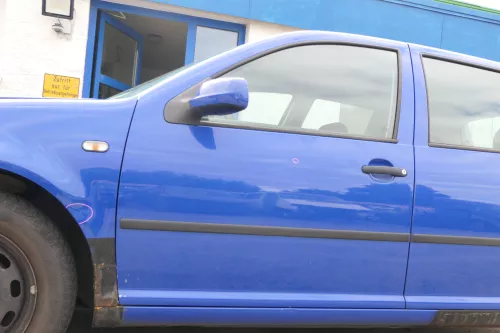 VW Golf 4 Bora Tür vorne links Fahrertür 4/5-Türer & Kombi blau LW5Z -ohneAnba