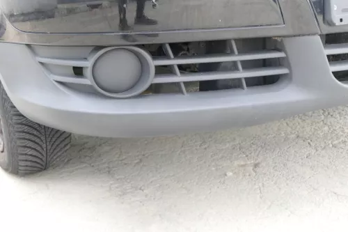 VW Fox 5Z Stoßstange vorne Stoßfänger schwarz LC9Z mit Grill (170195)