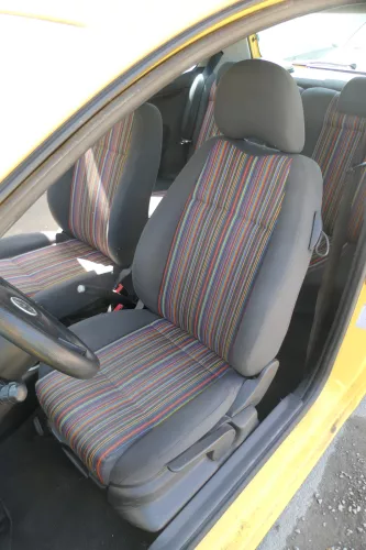 VW Fox Sitz Fahrersitz vorne links OHNEAirbag höhenverstellbar  v