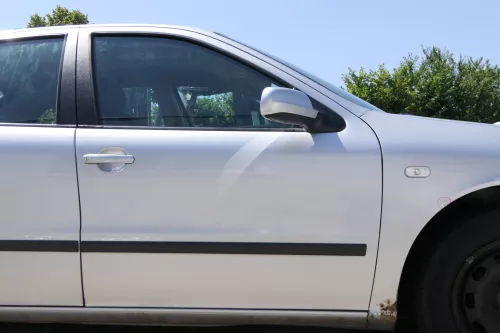 Seat Leon Toledo 1M Tür vorne rechts Beifahrertür silber grau LS7N
