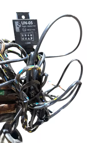 VW Golf 4 Bora Kombi Variant starr starre Anhängerkupplung + Kabelbaum (170449)