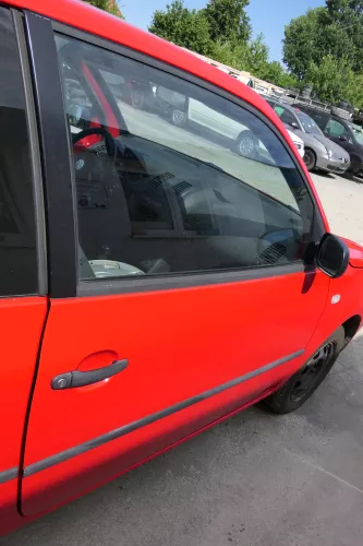 VW Lupo Seat Arosa Tür vorne rechts Beifahrertür rot LP3G (mechanischerFenst (170467)