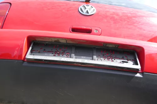 VW Lupo Stoßstange hinten Heckstoßstange Stoßfänger rot LP3G (170471)