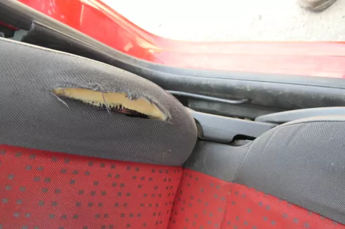 Seat Arosa VW Lupo Sitz vorn links Fahrersitz Höhenverstellung höhenverste rot (170474)