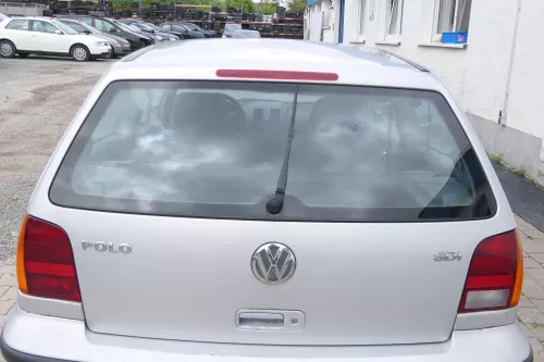 Polo 6N2 Heckklappe Klappe hinten Kofferraumklappe silber LB7Z Scheibe