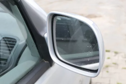 VW Polo 6N2 manueller Spiegel Außenspiegel rechts außen silber LB7Z + Glas
