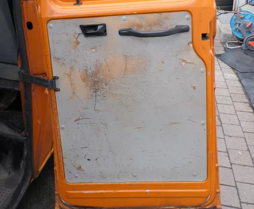 VW T4 Verkleidung Abdeckung Tür Seite rechts hinten grau DOKA 729867204A