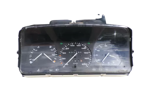 VW T4 Transporter Tacho Tachometer Kombiinstrument 237.000km 701919033DK  1,9 TD (170620)