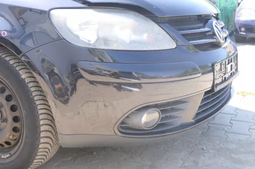 VW Golf 5 5M1 Plus Stoßstange vorne Frontoßstange Stoßfänger schwarz LC9Z (170857)