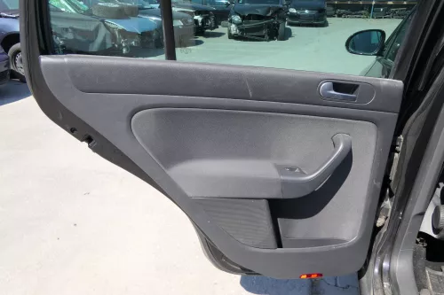 VW Golf Plus 5M 4x Türverkleidung Verkleidung Tür vorn hinten links (170865)