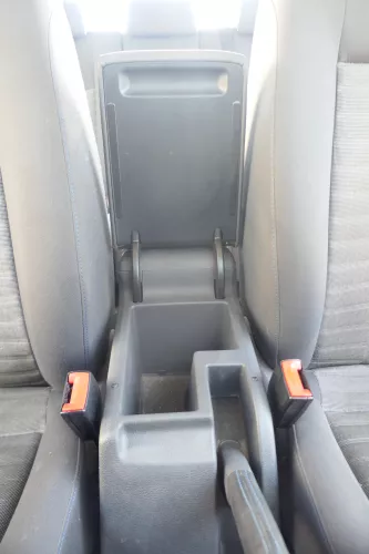 VW Golf Plus 5M Mittelarmlehne Armlehne Lehne Mitte Original verschiebbar (170873)