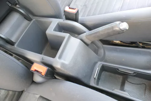 VW Golf 5 1K Handbremse Feststellbremse Handbremshebel Leder blau blaue Nähte