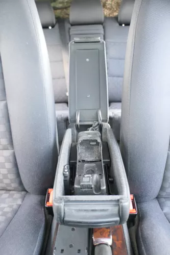 Audi A6 4B C5 Mittelarmlehne Armlehne original (170945)
