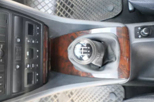 Audi A6 4B C5 Verkleidung Klappe Abdeckung Dekor Holz Optik Nußbaum (170947)