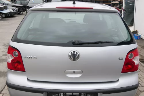 VW Polo 9N Fun Heckklappe Kofferraumklappe Klappe hinten silber LA7W metal