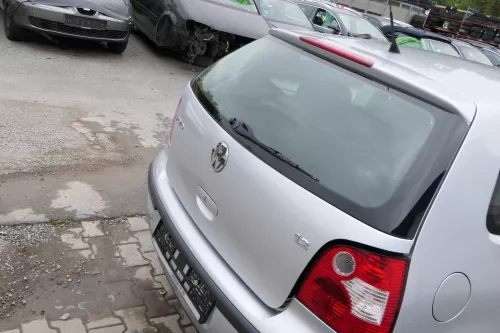 VW Polo 9N Fun Heckklappe Kofferraumklappe Klappe hinten silber LA7W metal (171155)