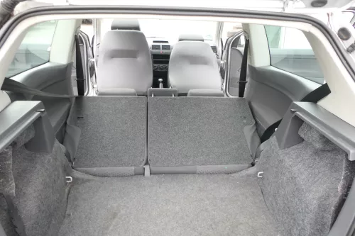 VW Polo 9N 9N3 Sitz Rückbank Sitzfläche Sitze 3 Punkt Gurt hinten mit Kopfstütze (171163)