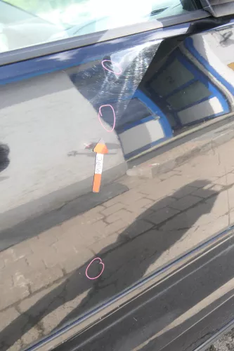 VW Polo 9N 9N3 Tür vorne rechts Beifahrertür 2/3-Türer schwarz L041ohneAnbauteil (171184)