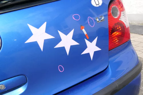 VW Polo 9N3 9N Heckklappe Kofferraumklappe Klappe blau LA5M - Scheibe (171203)