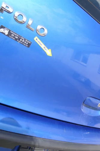 VW Polo 9N3 9N Heckklappe Kofferraumklappe Klappe blau LA5M - Scheibe (171203)