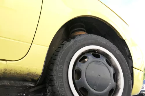 VW Lupo Kotflügel vorne rechts gelb LD1B (171241)