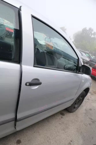 VW Fox 5Z Tür vorne rechts Beifahrertür silber LA7W grau (171259)