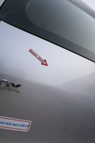 VW Fox 5Z Heckklappe Kofferraumklappe Klappe hinten + Scheibe silber LA7W (171260)