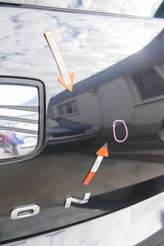 Seat Leon 1P Heckklappe Klappe hinten Kofferraumklappe schwarz LC9Z + Scheibe (171315)