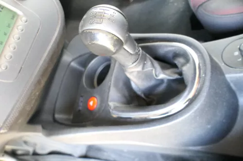 Seat Leon 1P Schaltknauf Schaltsack Schaltung Schaltknüppel 6-Gang (Leder)schwar (171360)