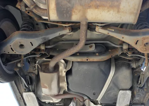 Altea 5P Leon 1P Auspuff Endschall + Mittelschall mitte 2,0 FSI BLR BVY Benziner (171368)