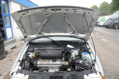 VW Polo 6N Motorhaube Klappe vorn vorne silber LB7Z (171399)