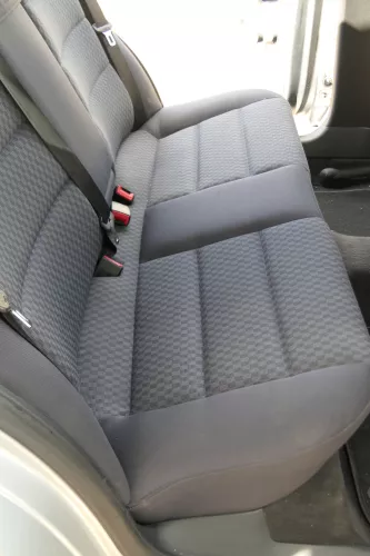 Audi A4 B5 Kombi Avant Rückbank Rücksitzbank Sitz Rücksitz 3 Punkt Gurt (171464)