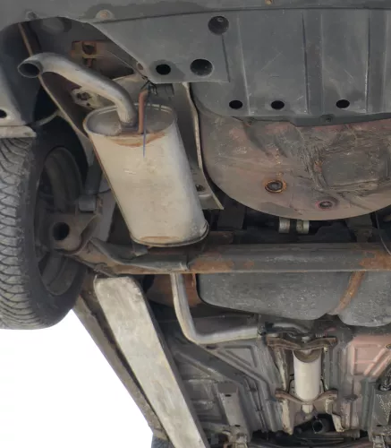 VW Polo Kombi 6K Auspuff Endschalldämpfer + Mittel hinten