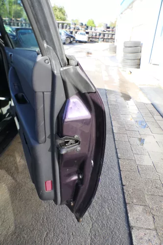 Audi A3 8L Tür Türblatt vorne rechts Beifahrertür lila merlin LZ3W  2/3-Türer (171522)