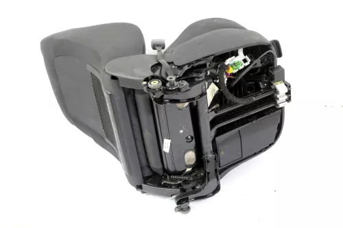 A3 8L Sitz Fahrersitz vorne links 2/3-Türer klappbar höhenverstellbar Sportsitz (171529)