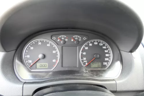 VW Polo 9N Tacho Tachometer Kombiinstrument 104.000km 6Q0920802 1,4 55kw 75PS